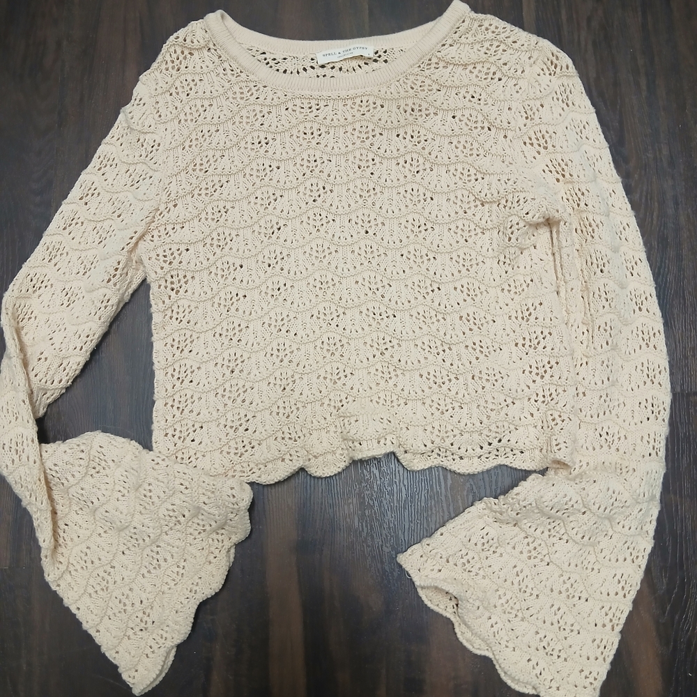 Spell Cream Knit Crop Top - Picture 5 of 7